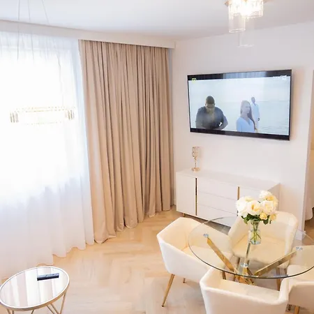 Apartment Aparthome Swinemünde