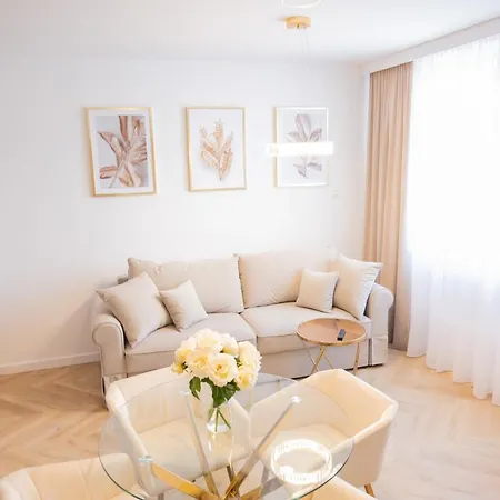 Apartment Aparthome Swinemünde